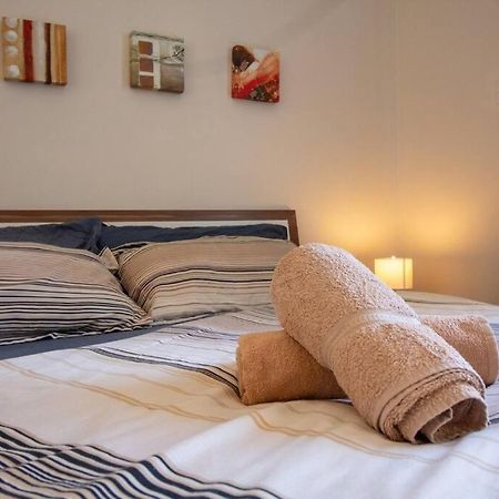 Modern Apt In The Heart Of Maltese Nightlife Saint Julian's Exterior foto